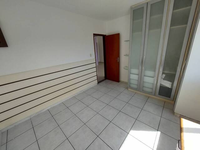 Apartamento para Venda em Salvador - 3