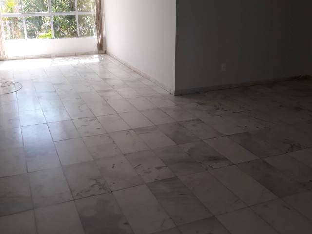 Venda em Costa Azul - Salvador