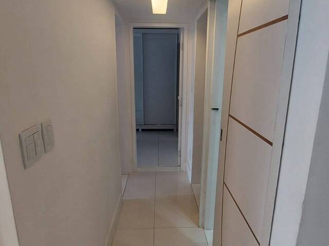 Apartamento para Venda em Salvador - 5