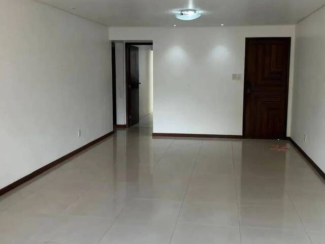 #905 - Apartamento para Venda em Salvador - BA - 3