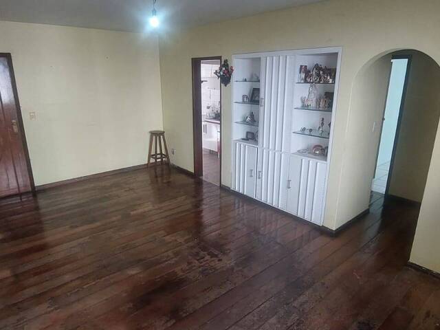 #302 - Apartamento para Venda em Salvador - BA - 1