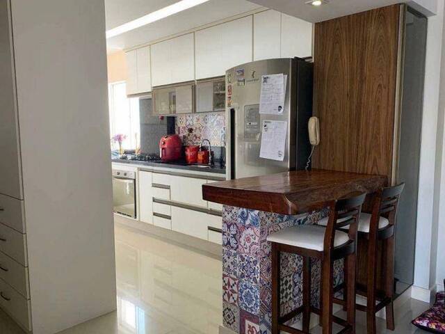 #259 - Apartamento para Locação em Salvador - BA