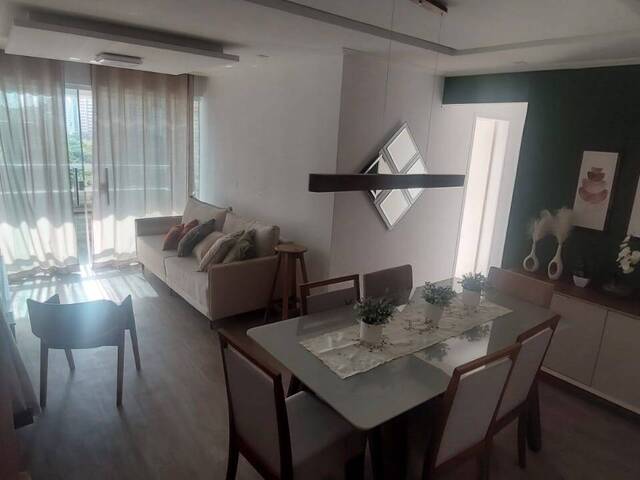 #203 - Apartamento para Venda em Salvador - BA