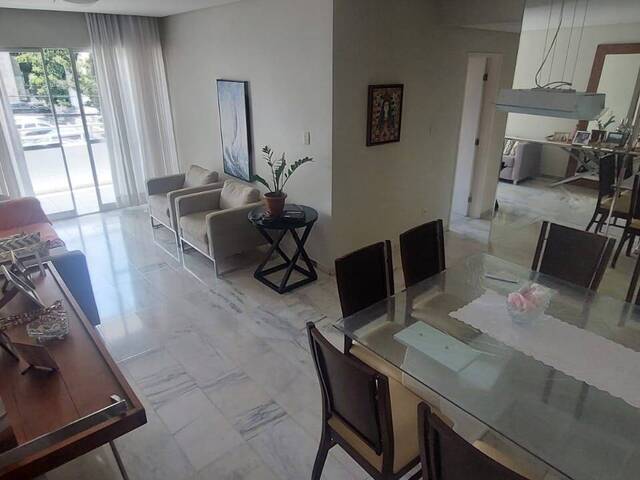#392 - Apartamento para Venda em Salvador - BA