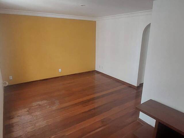 #254 - Apartamento para Venda em Salvador - BA
