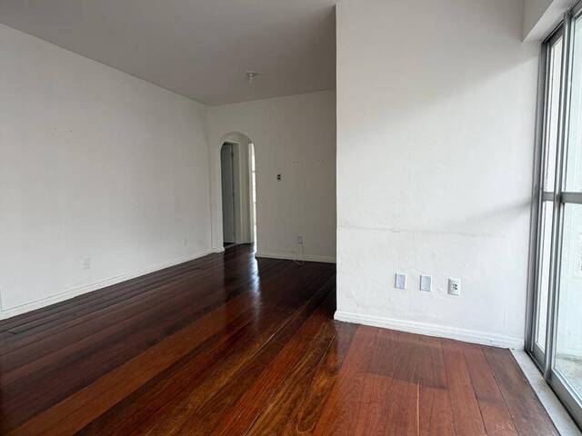 #329 - Apartamento para Venda em Salvador - BA