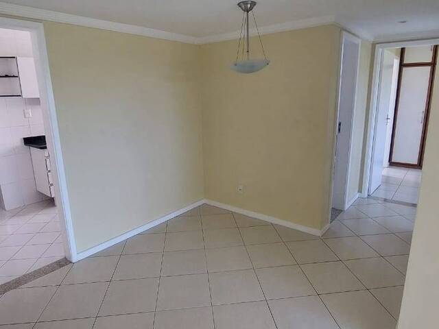 #103 - Apartamento para Venda em Salvador - BA