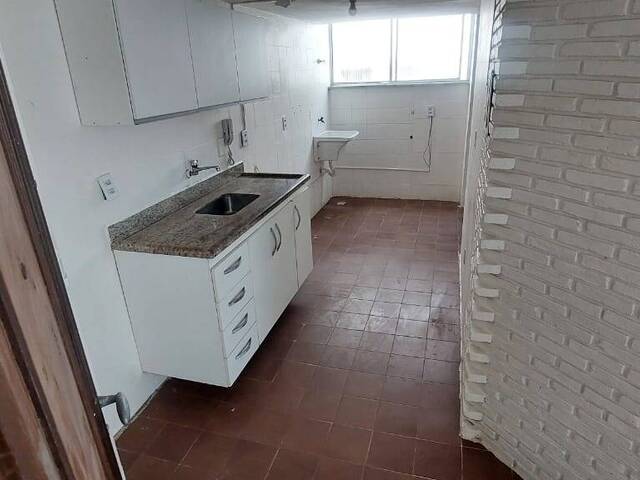 Apartamento para Venda em Salvador - 5