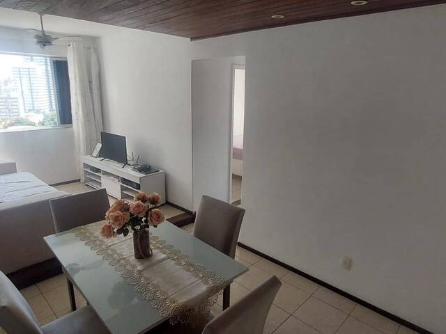 #104 - Apartamento para Locação em Salvador - BA