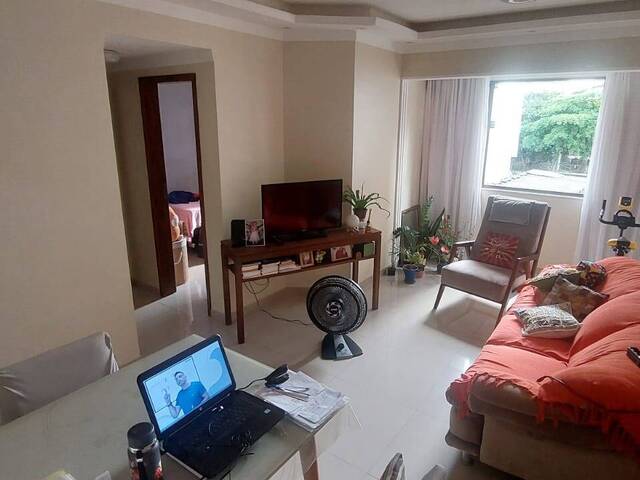 Apartamento para Venda em Salvador - 2