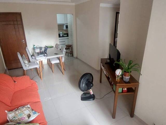 Venda em Costa Azul - Salvador