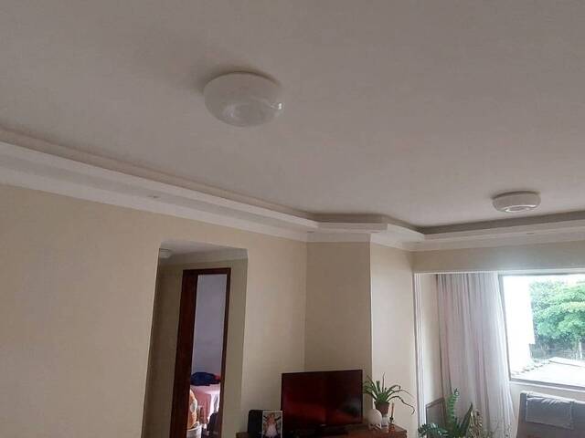 Apartamento para Venda em Salvador - 3