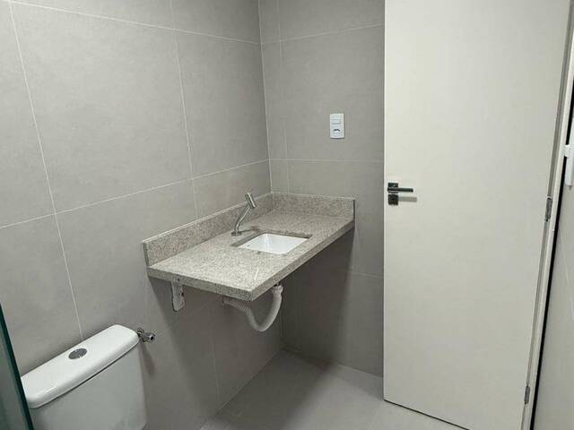 Apartamento para Venda em Salvador - 4